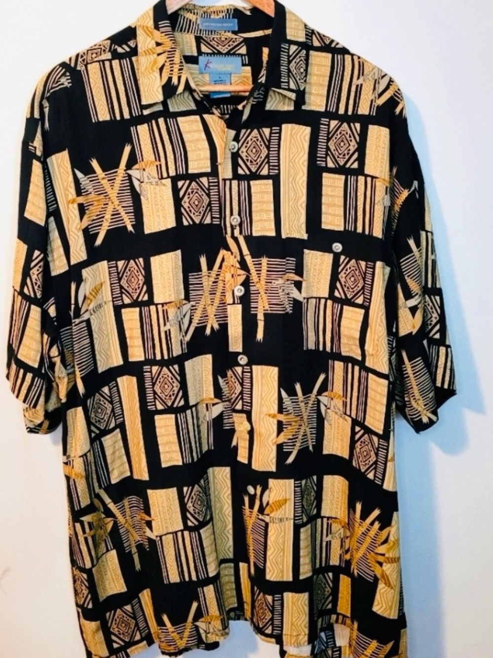 Kayllia Bay Retro Buttondown